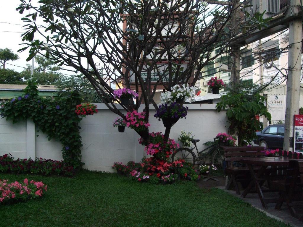 Rachamankha Flora House Hotel Chiang Mai Eksteriør billede